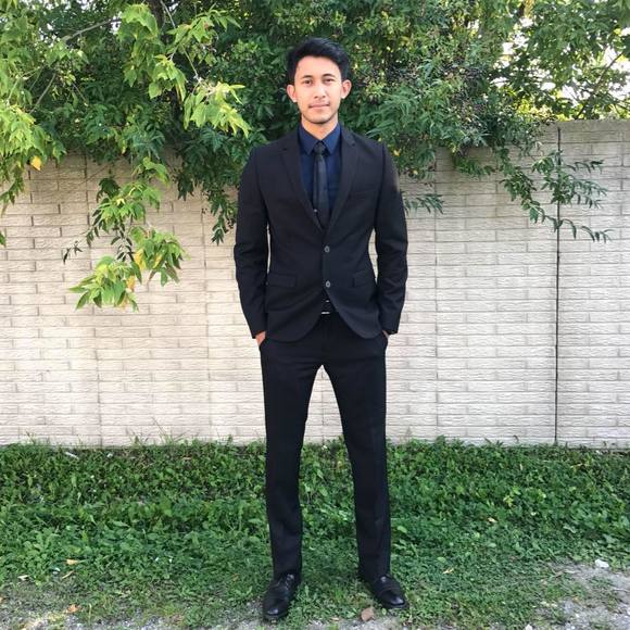 Meet your Posher, Mishad - Picture 1 of 1